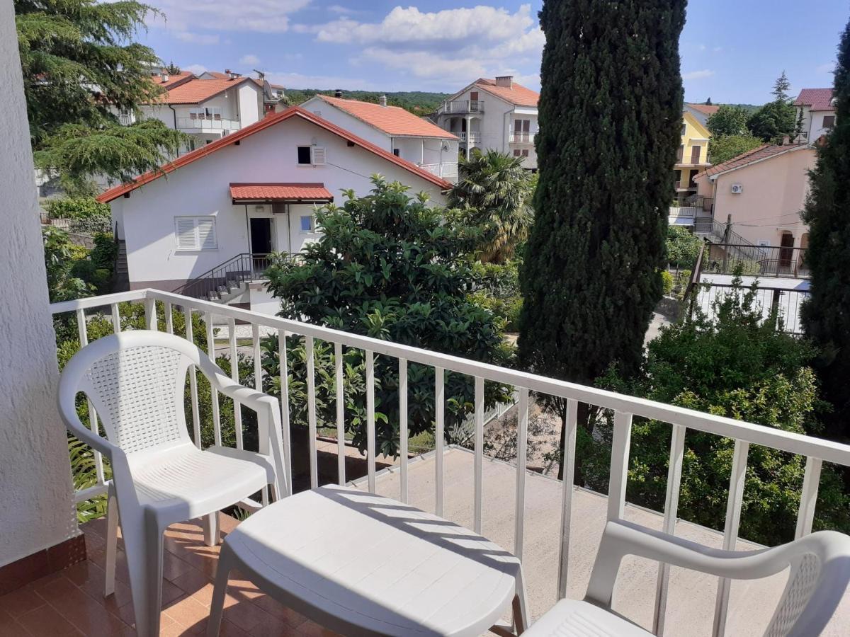 Apartment Simunec Malinska Exteriér fotografie